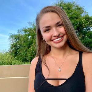 Meet your Posher, Bailey